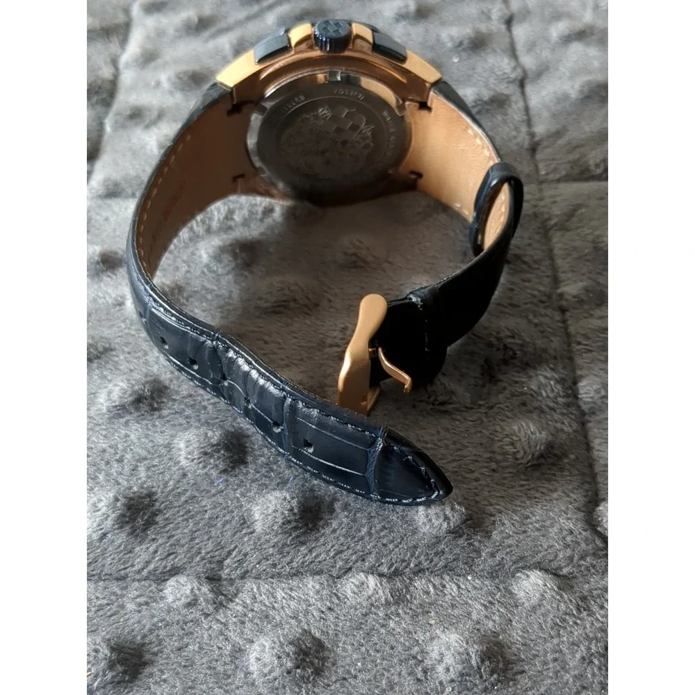 Vince Camuto Men's Multi-function Gold-tone Watch‎ vc/1111bkgp